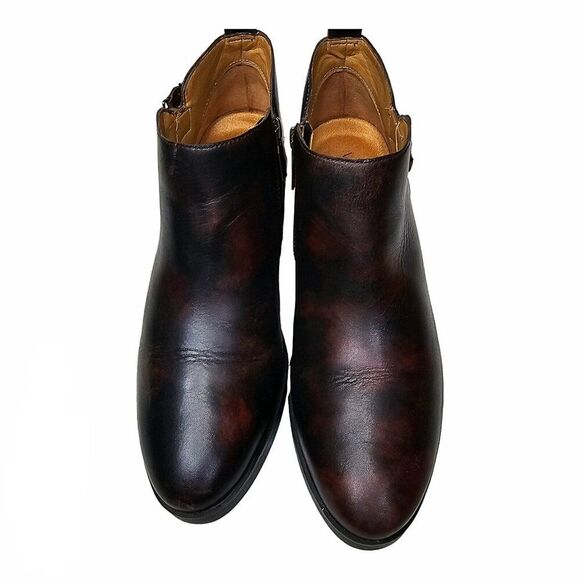 Women's Size 9 Vionic "Cecily" Leather Ankle Bootie - Picture 4 of 11